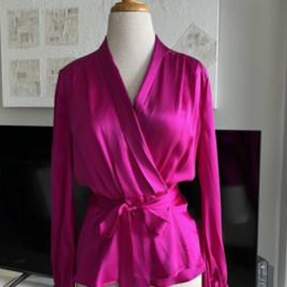 L'Agence Silk Top - Picture 1 of 5